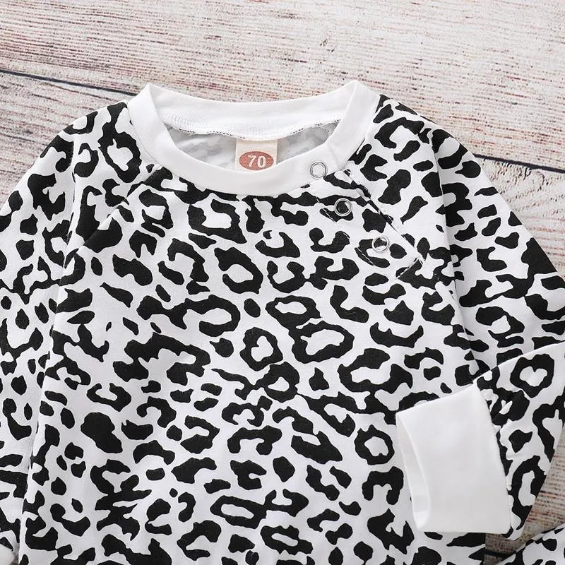 2-piece Leopard Sweatshirt & Pants for Baby Girl