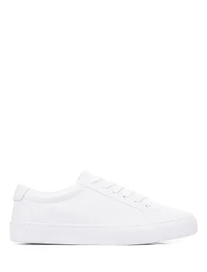 Ada Low Top Sneaker