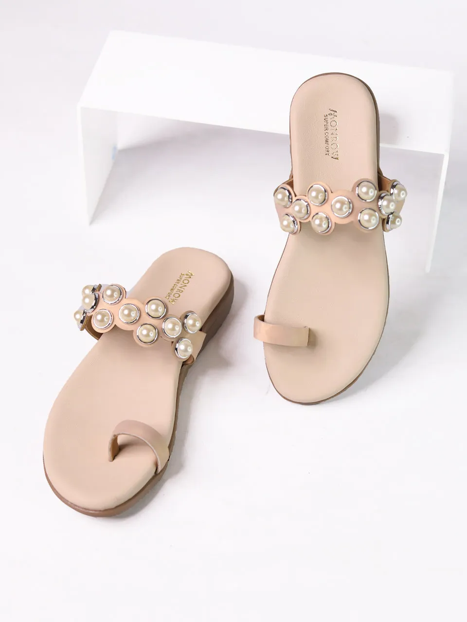 Aneira Cream Flats