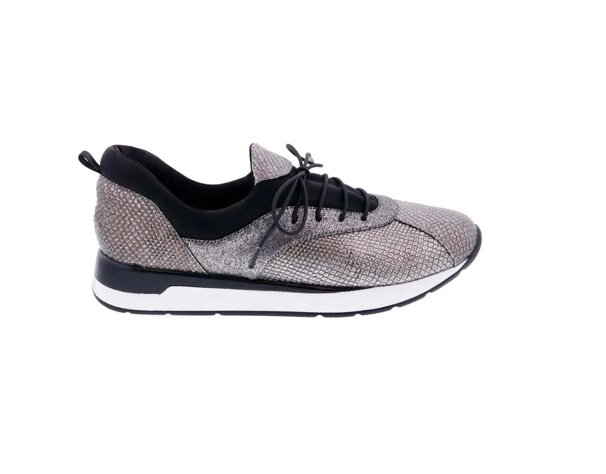 Bellini Action Women Sneaker In Pewter Cracked