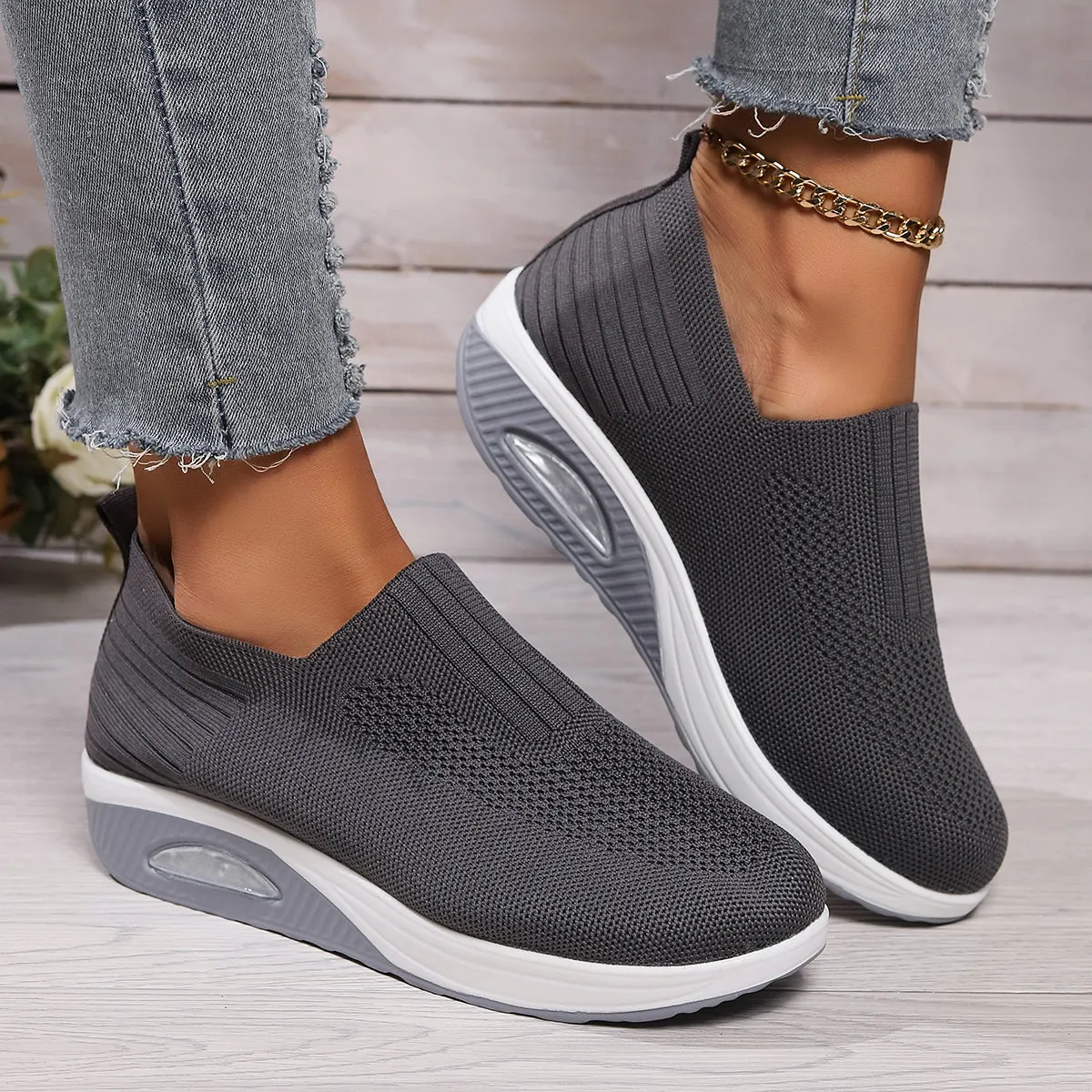 Breathable Lace-up Mesh Sneakers for Women