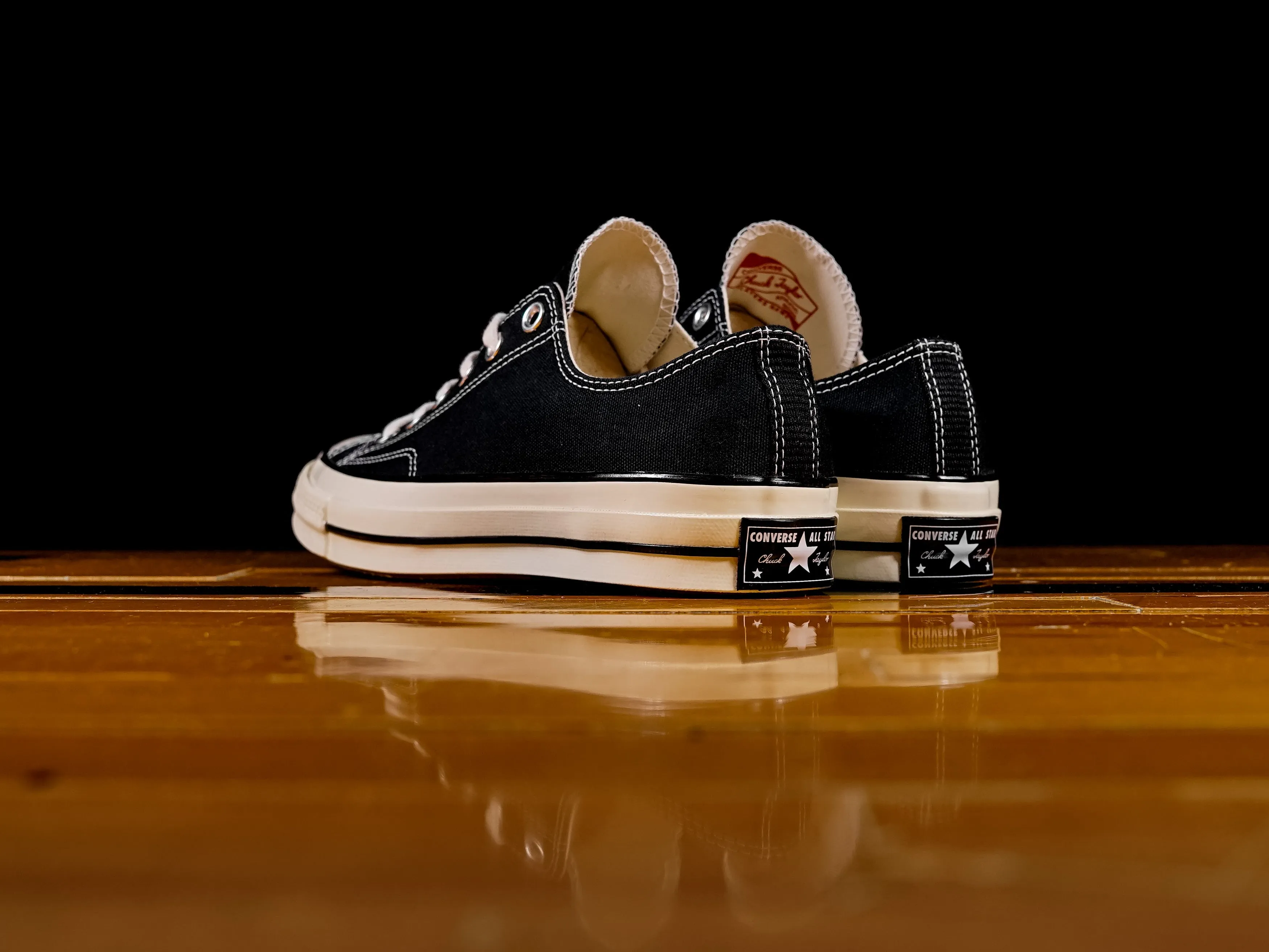 Converse Mens Chuck 70 OX Shoes