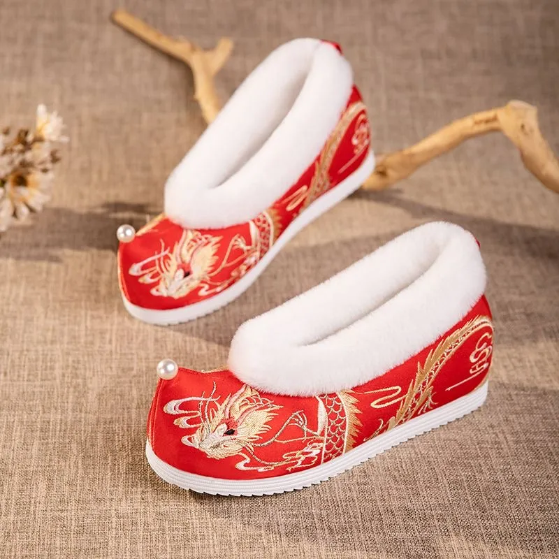 Hanfu Shoes: Golden Dragon