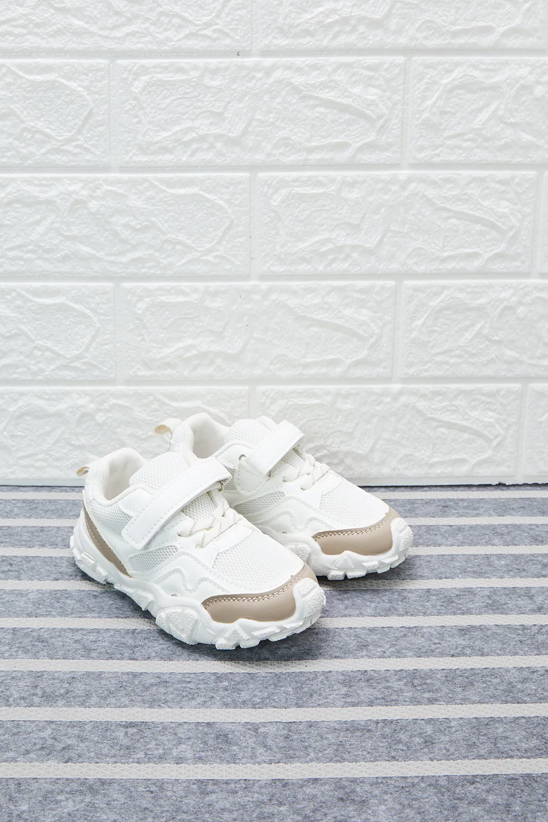 Infant Boys White Chunky Sneaker