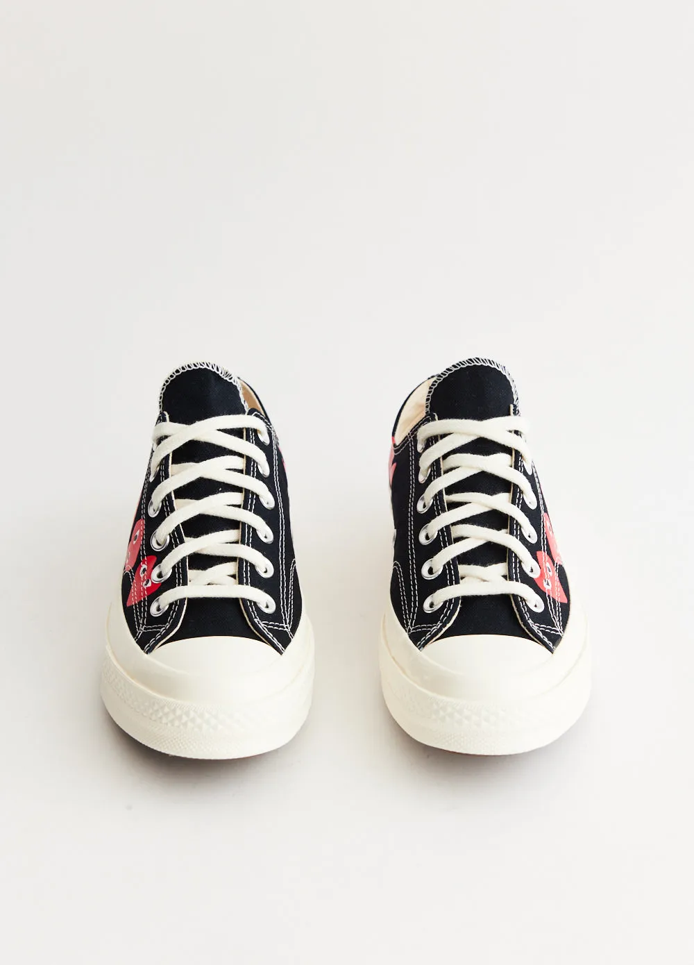 K126 Converse Multi Heart Low Top Sneakers