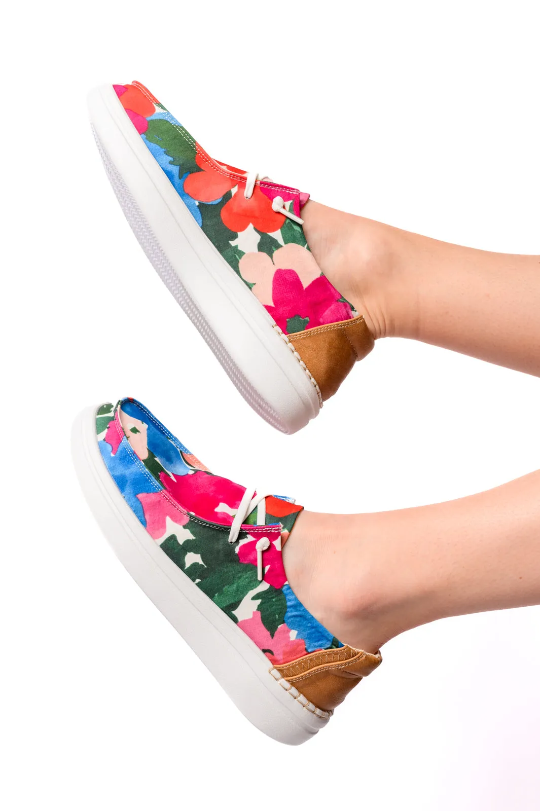 Kayak 2 Shoes • Floral