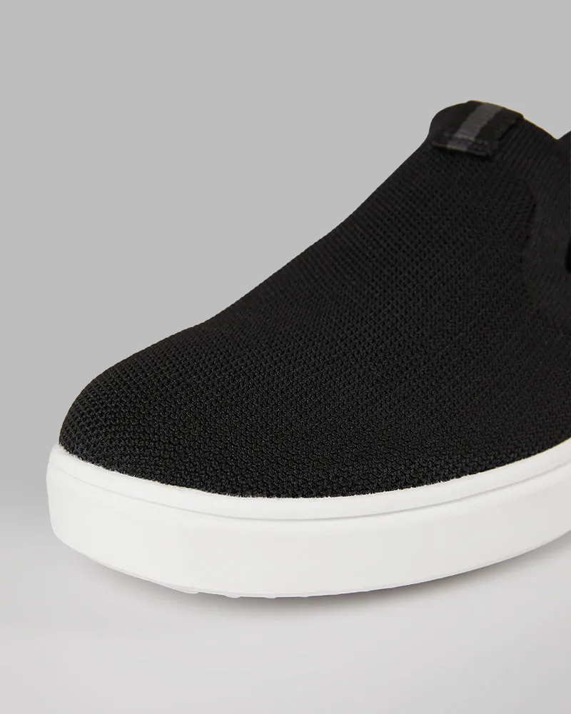 MEN'S FLEX KNIT SLIP-ON SNEAKERS