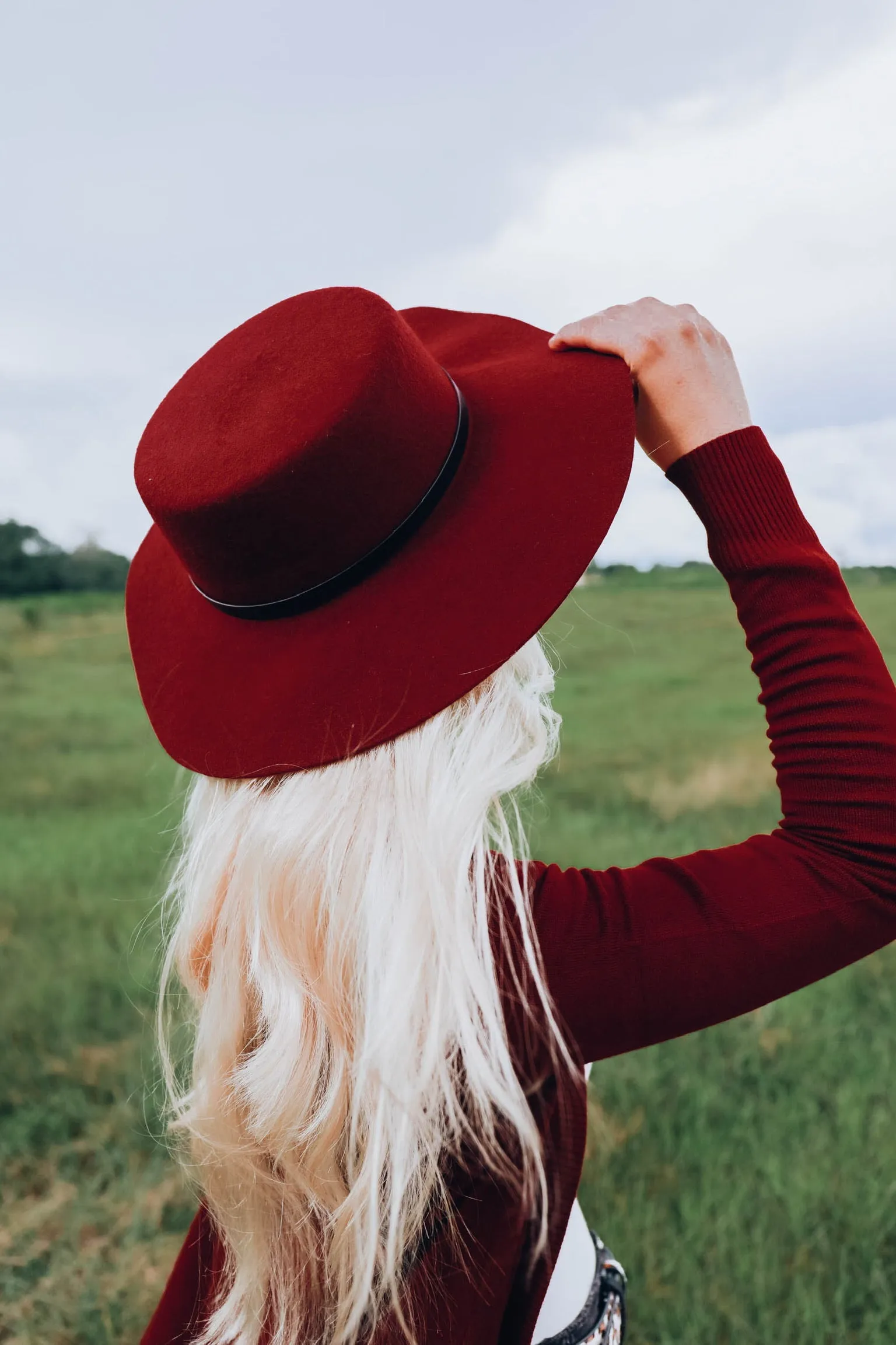 Night On The Town Hat - Burgundy