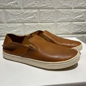 Pehuea Luxe Leather Slip-On Sneakers