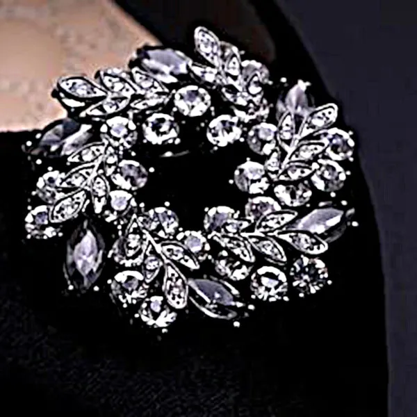 Rhinestone Ring Shaped Shoe Clip